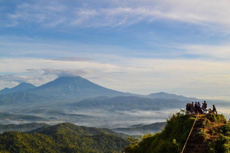 Gunung kukusan Kulon Progo