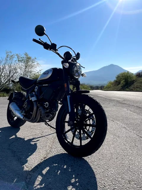 Test Ride Ducati Scrambler Icon Dark MY 2021