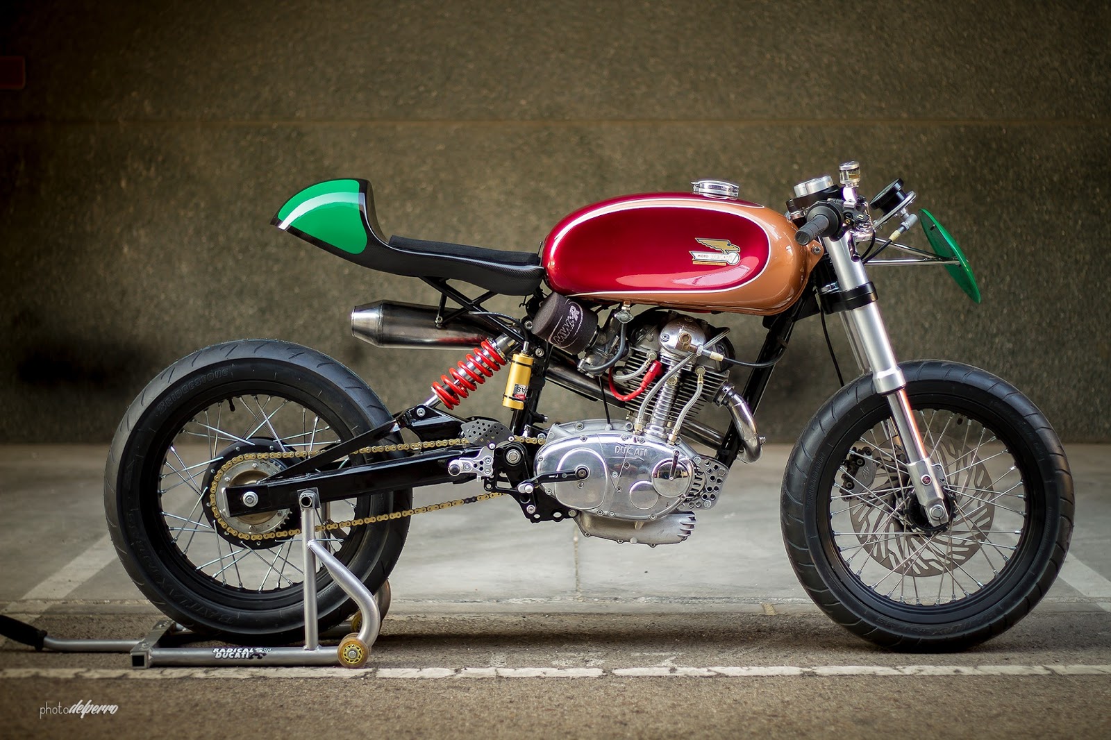 Radical Ducati  images by DEL PERRO  via Inazuma Cafe Racer