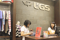 L'GS Buka Gerai di Mall Jayapura