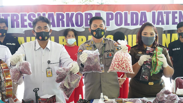 Ditresnarkoba Polda Jateng Musnahkan 23 Ribu Jamu Palsu