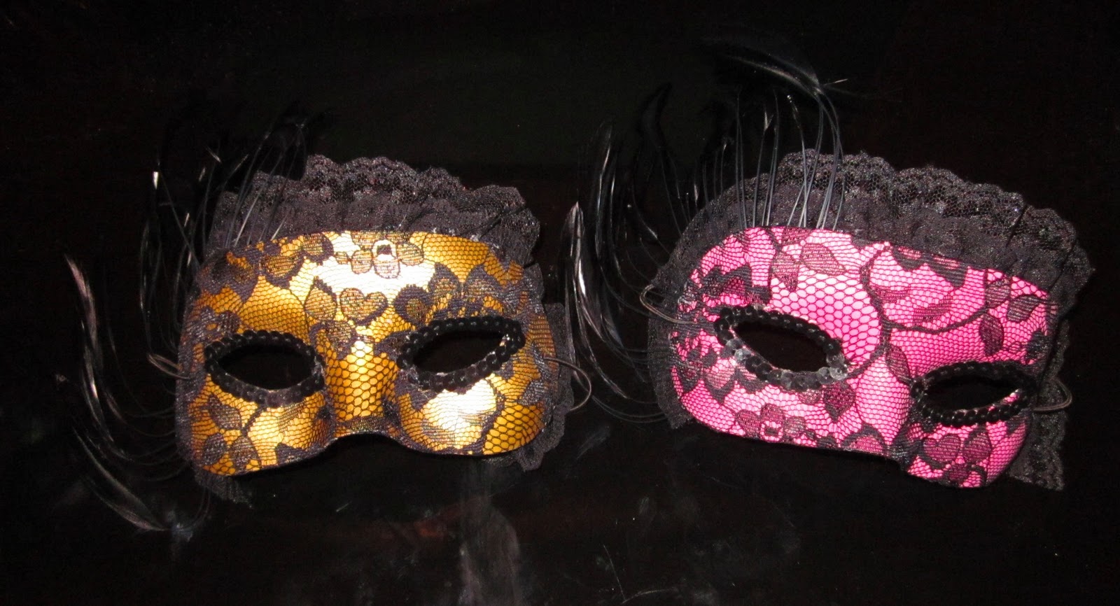 Anngela's Pretty Little Things: Lace Masquerade Mask {Tutorial} Anngela's Pretty Little Things: Lace Masquerade Mask {Tutorial}