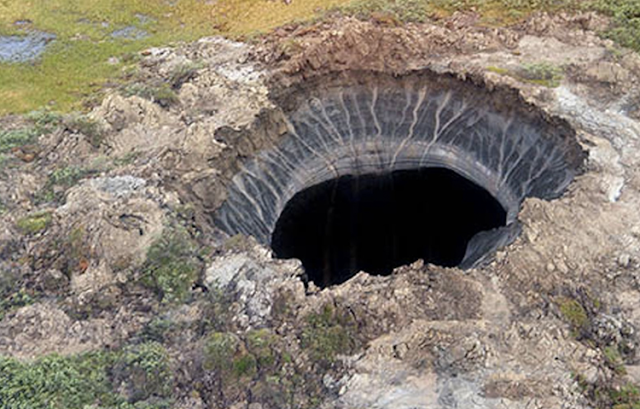 Agujero de gusano en Yamal