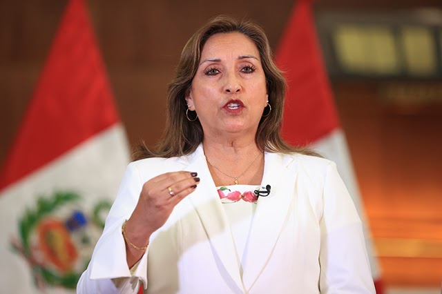 Crisis política: Perú retira definitivamente a su embajador en México