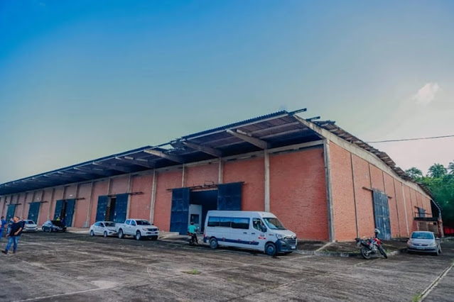 Cícero Lucena autoriza a construção do novo Mercado de Oitizeiro