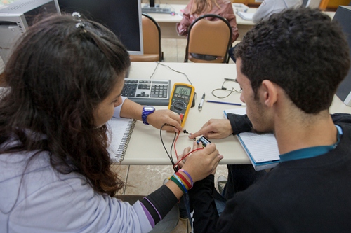 Estado abre 500 vagas em cursos técnicos de nível médio; veja edital