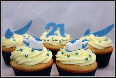 Nike Shoes    on All Vanilla Cupcakes With Vanilla Buttercream And Fondant Decorations