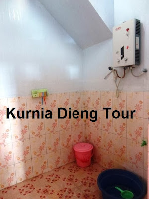 kamar mandi penginapan arjuna