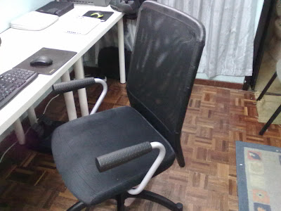 Site Blogspot  Chair Swivel on Meja Mudah Je Nak Cari Pasal Dah Tahu Meja Macam Mana Model Meja Vika