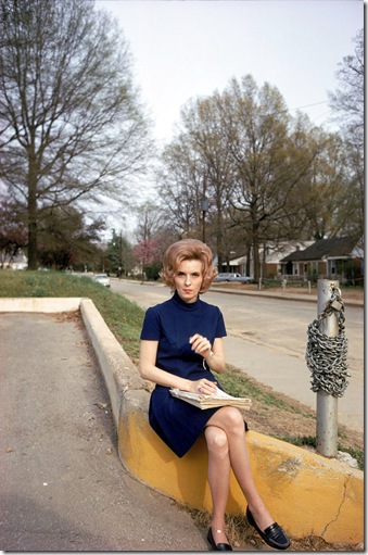william-eggleston-memphis-c-1969-71-women-sitting