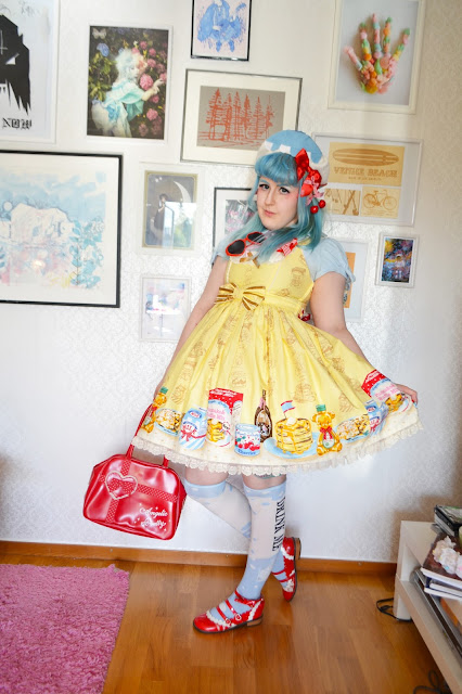 sweet lolita kawaii cute harajuku fashion outfit dress human doll