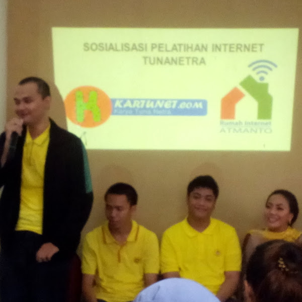 Penyandang Tunanetra Kini Bisa Melek Internet 