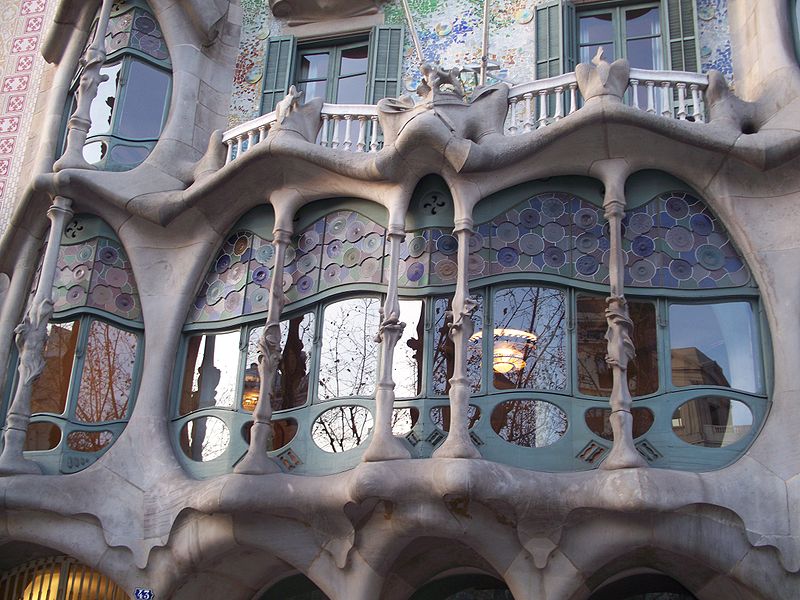 casa batllo mosaic. Casa Batllo in Barcelona