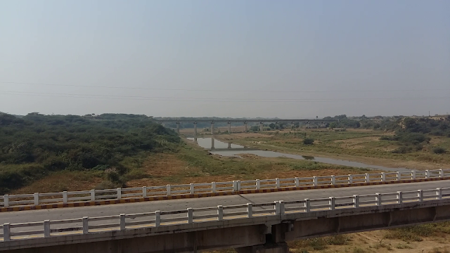 Uttagan River at Arnota Bah Agra