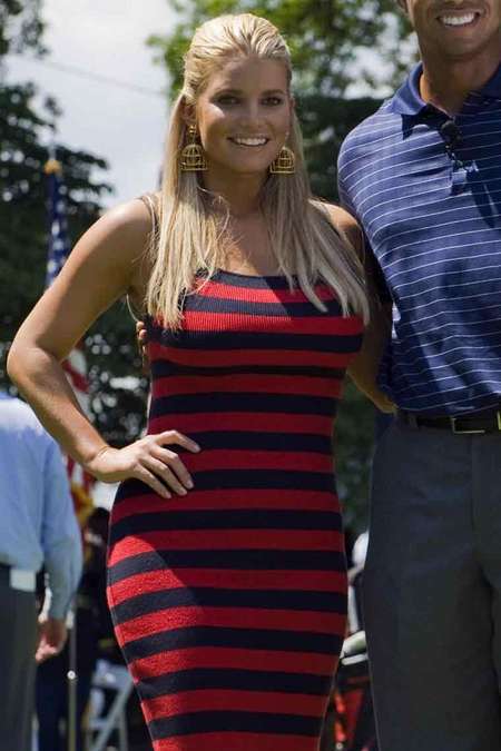 [gallery_main-0702_jessica_simpson_golf_05.jpg]