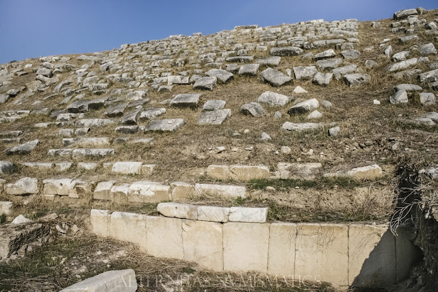 graderíos del estadio de Laodicea