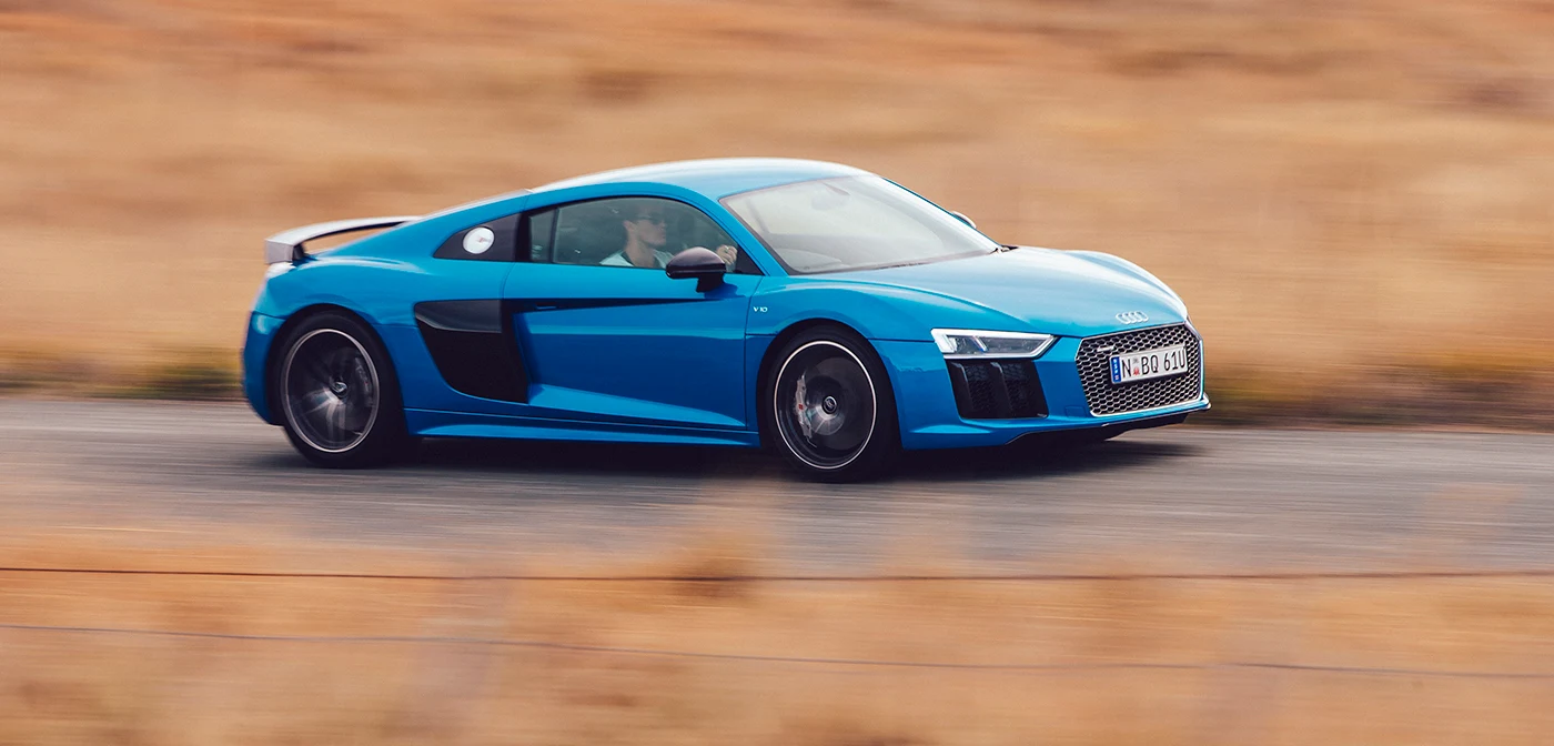 Đánh giá siêu xe Audi R8 2016