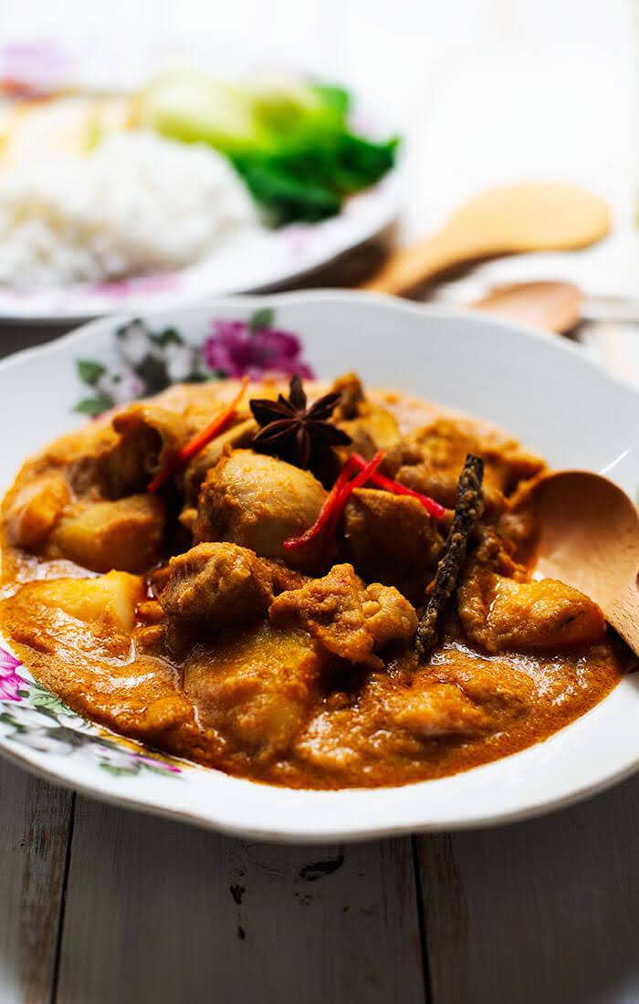 Malaysian Chicken Curry | Kari Ayam