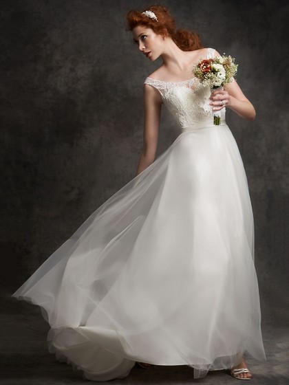    http://www.dressfashion.co.uk/product/scoop-neck-white-lace-tulle-beading-open-back-sweep-train-wedding-dresses-ukm00022456-14529.html?utm_source=minipost&utm_  medium=1085&utm_campaign=blog