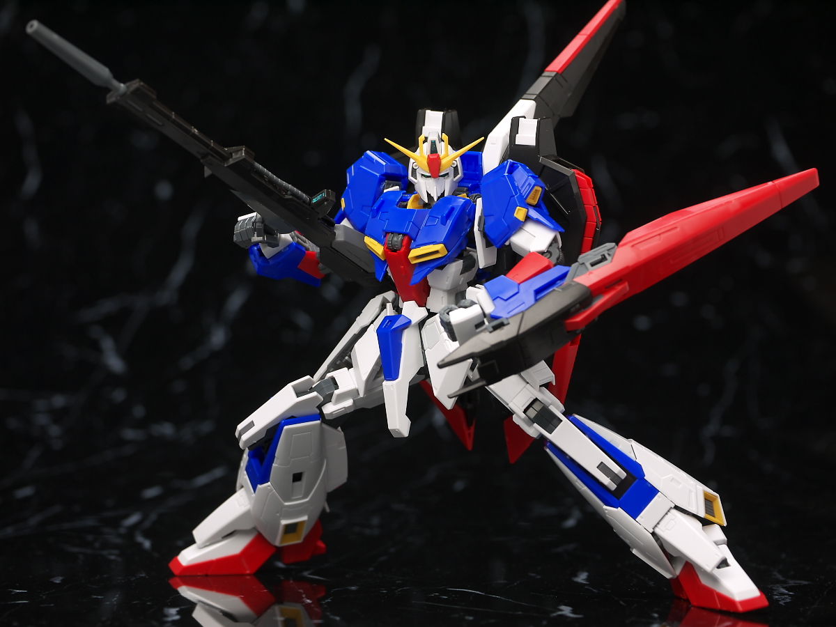 GUNDAM GUY: RG 1/144 MSZ-006 Zeta Gundam - Review by Hacchaka