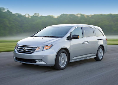 Honda Odyssey Lightning-Bolt Design Concept 2011