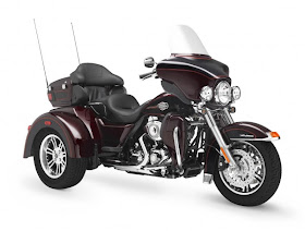 review Ultra Classic FLHTCUTG Tri Glide