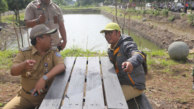 Yana :  Warga RW 12 Minta Dibuatkan Kolam Retensi Komplek Bandung Inten