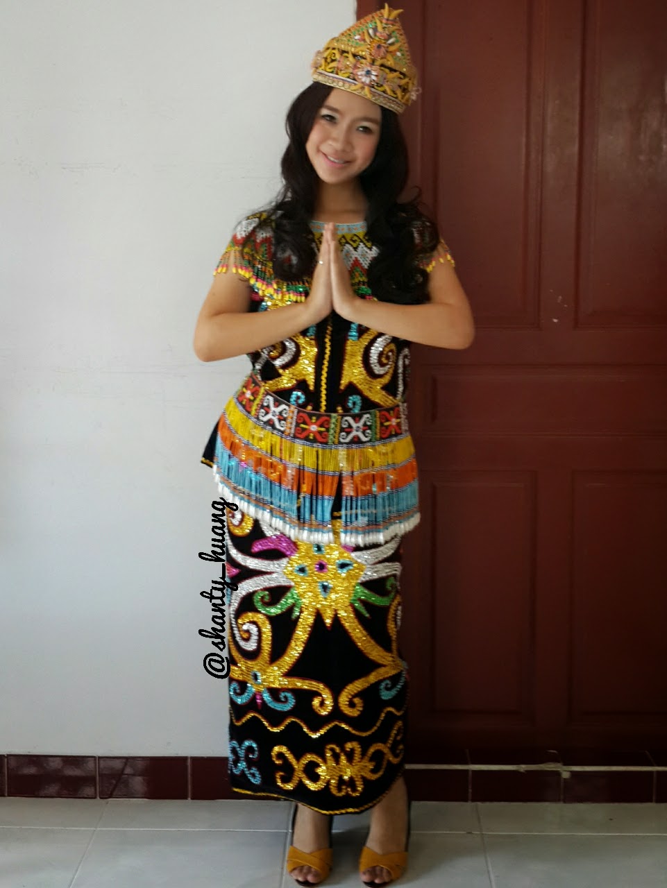 Gambar  Fotd Dayak  Borneo Traditional Costume Shanty Huang 