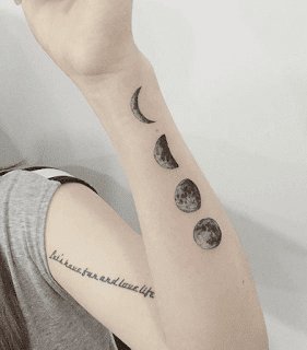 Tatuagem fazes da lua e seu significado