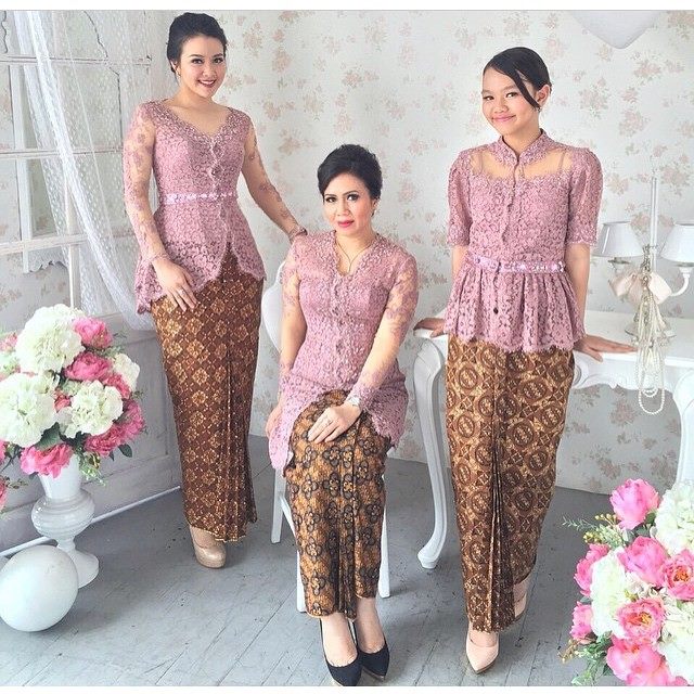 Tips Memilih Model  Kebaya  Modern Terbaru 