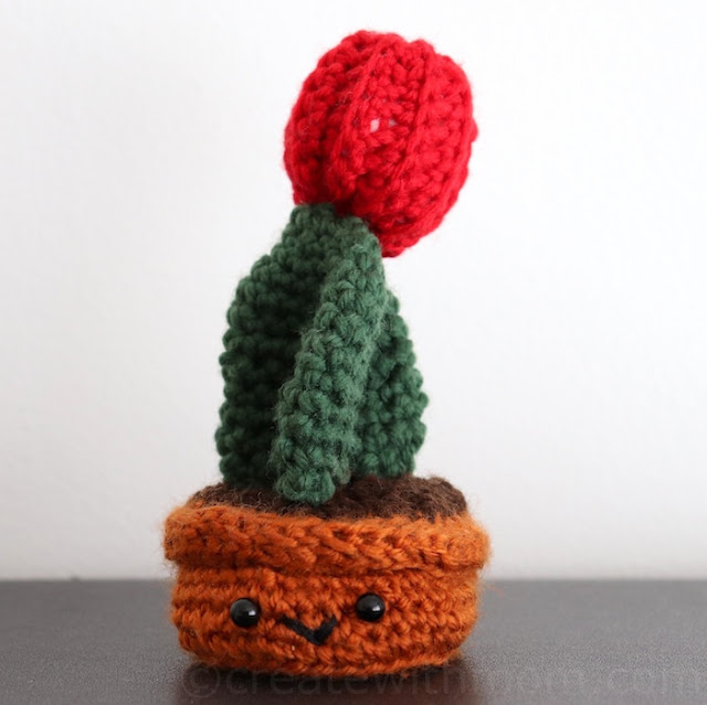 crochet cacti