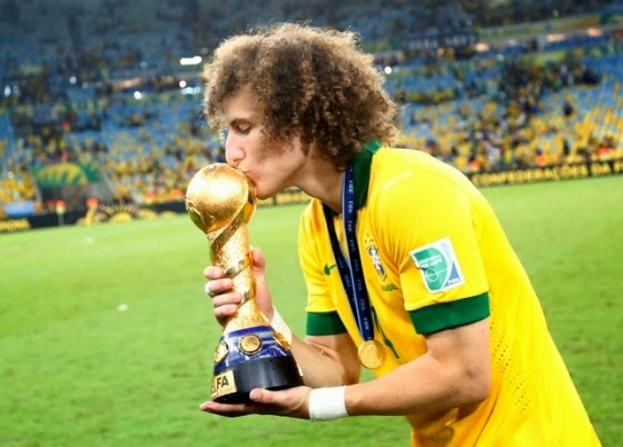 ALL SPORTS PLAYERS: David Luiz Young Brazilian Footballer 2014