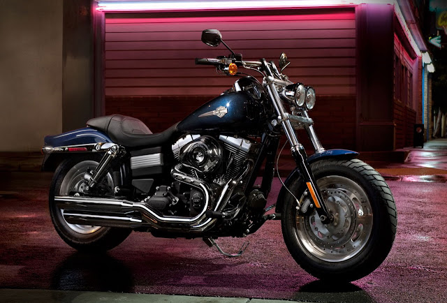 2012-Harley-Davidson-FXDF-Dyna-Fat-Bob-Big-Blue-Pearl