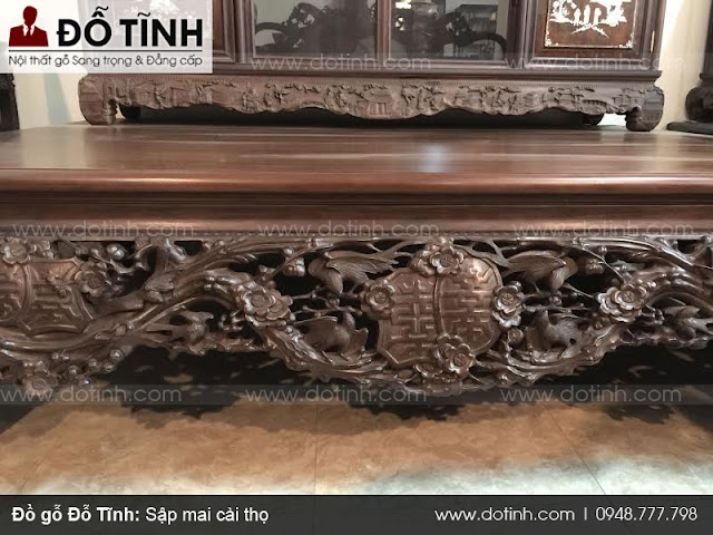 Hình ảnh hoa mai trong bộ sập mai cài thọ