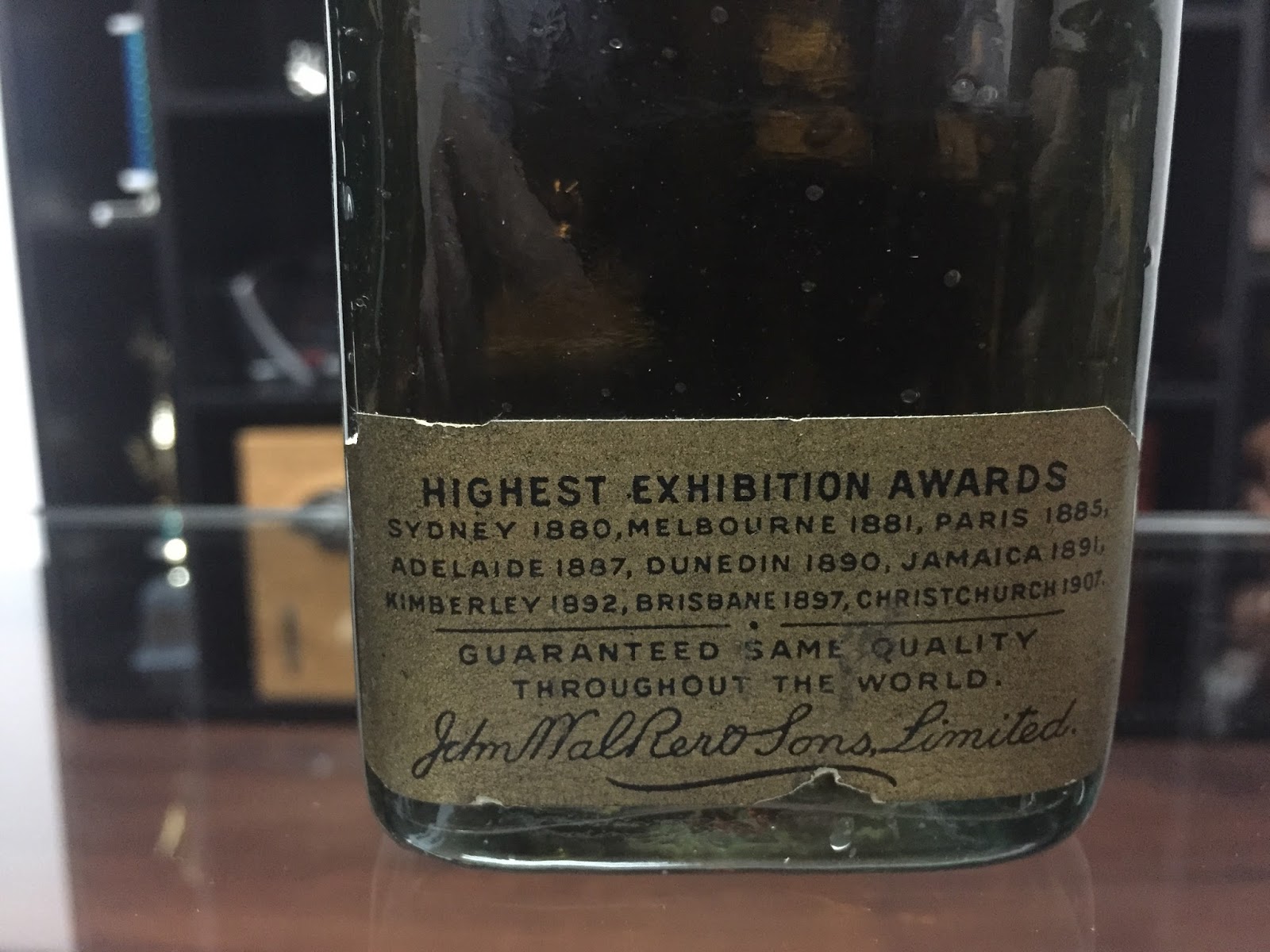 Johnnie Walker Bottles History and Evolution: White Label