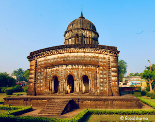 bishnupur temple,terracotta art,terracotta temple,lalji temple