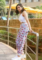 Deepika Padukone Latest Photos TollywoodBlog.com