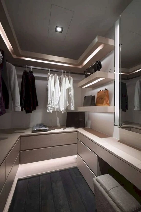 30 desain inspiratif kamar tidur dengan walk in closet