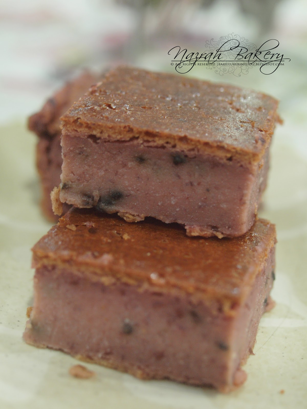 NAZRAH BAKERY: KUIH BAKAR KACANG MERAH