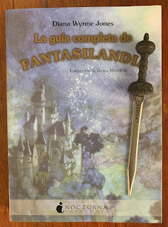 Portada del libro La guía completa de Fantasilandia, de Diana Wynne Jones