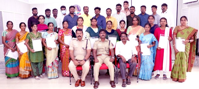 ஈரோடு மாவட்டத்தை சேர்ந்த 29 நபர்களுக்கு SP சசிமோகன்‌ அவர்கள்‌ பணி நியமன ஆணை  வழங்கினார்...