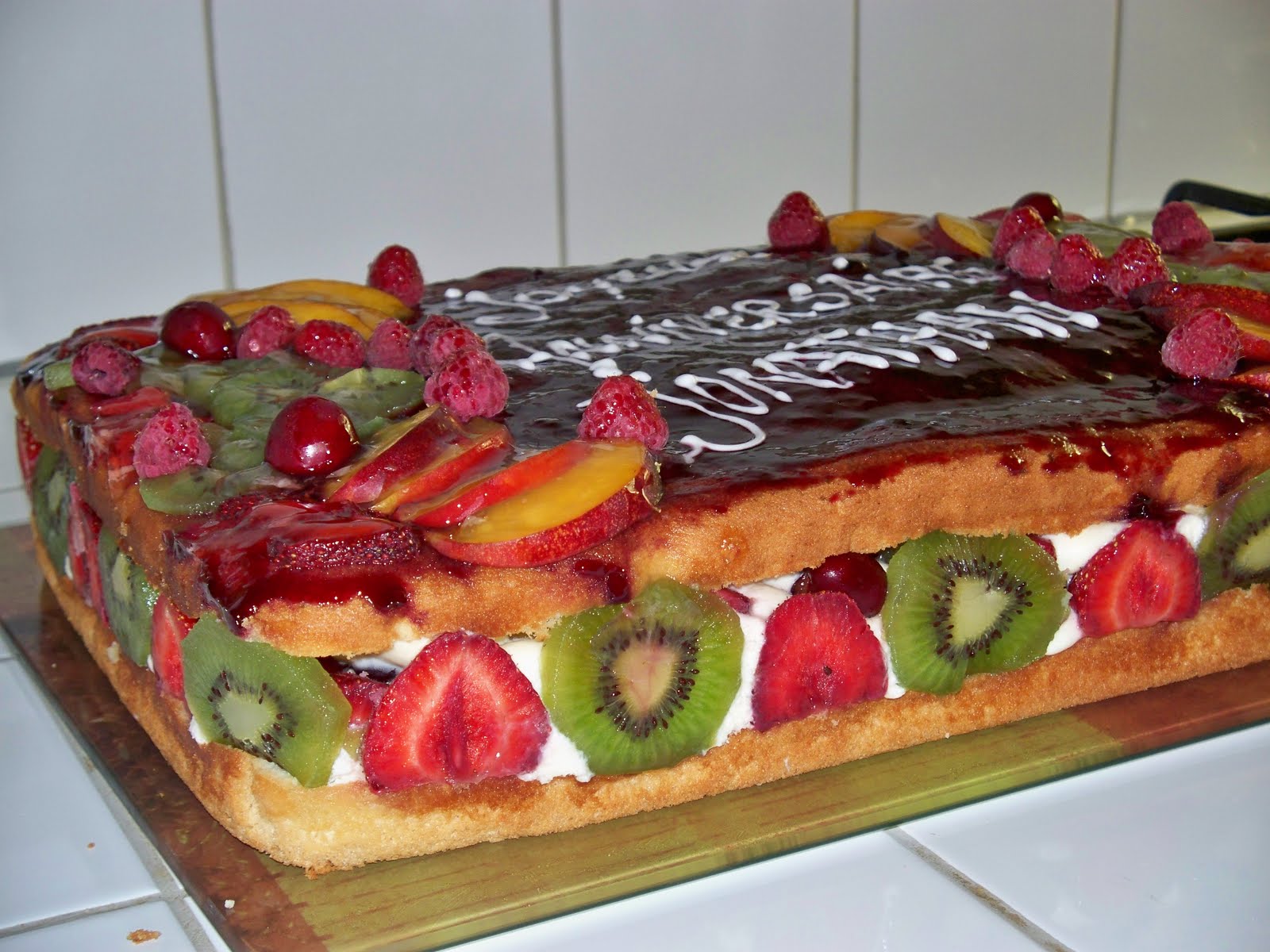Les Passions De Talie Gateau D Anniversaire Aux Fruits