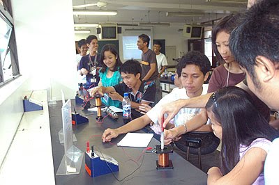 2009 Summer Enrichment Program for Physics Majors