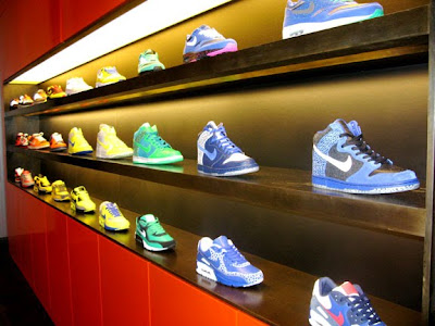 Shop Shoe on Nike S Syracuse Futura Collection Launch Party   Nike Store  Nyc