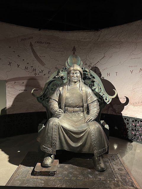 Скульптура Моду Чаньюй. Национальный музей Чингисхана, Улан-Батор