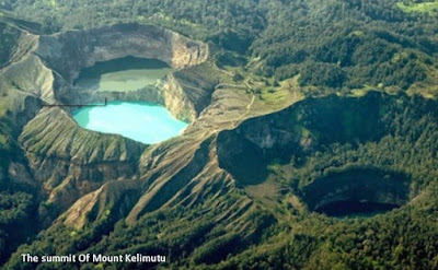 The summit Of mount Kelimutu, Visit to Indonesia