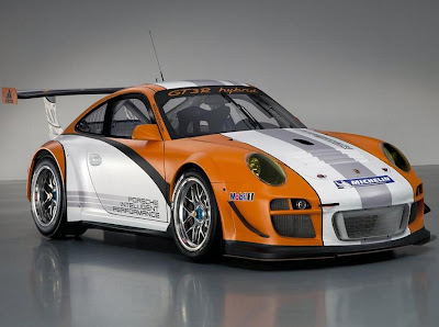 Porsche 911 GT3 R Hybrid car