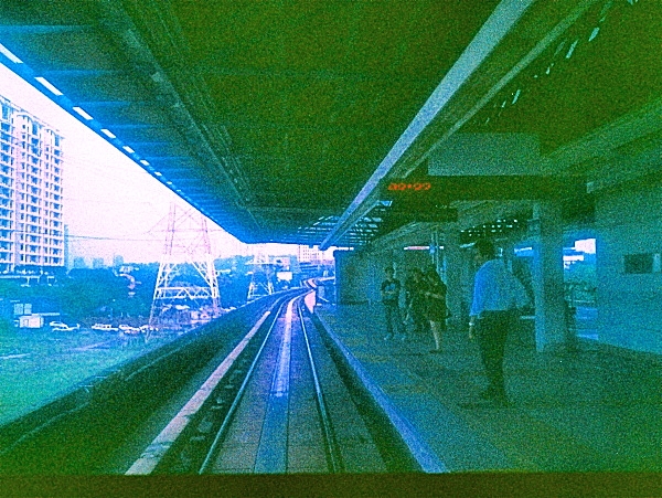 Olympus Pen EE-S, Half Frame Photography, Down the LRT Line, Part II 04