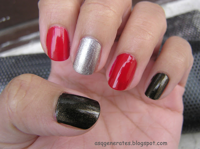 Red,Black and Silver painted nails