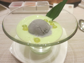 黑珍珠